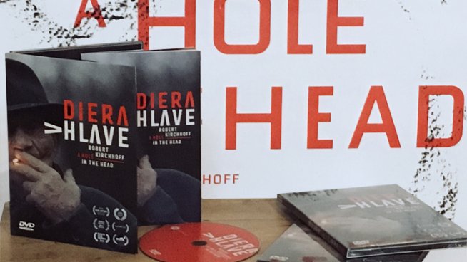 DIERA V HLAVE